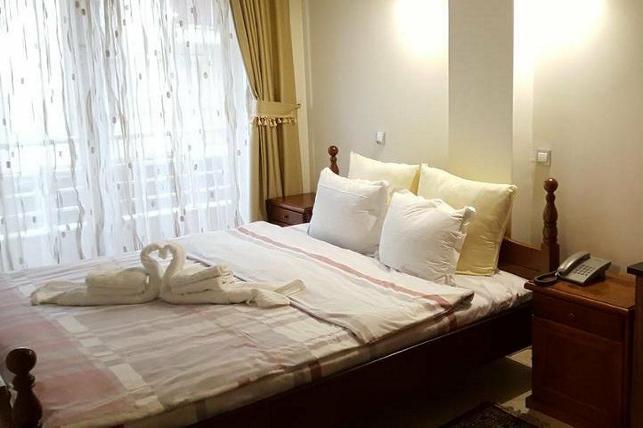 Royal View Hotel And Spa Ohrid Exterior foto